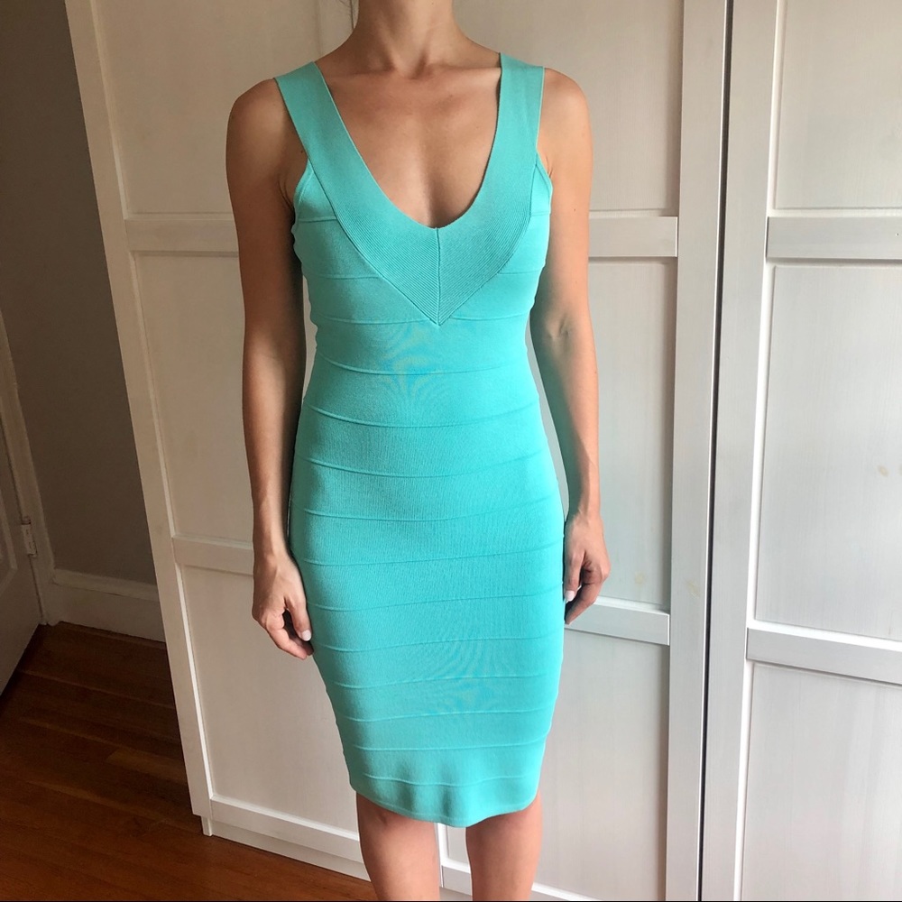 Bandage knee-length dress size S
